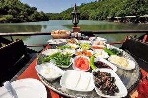 Ayvalık Kahvaltı Mekanları